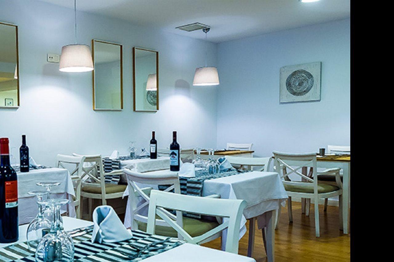 Aparthotel Marina Drach Porto Cristo Bagian luar foto