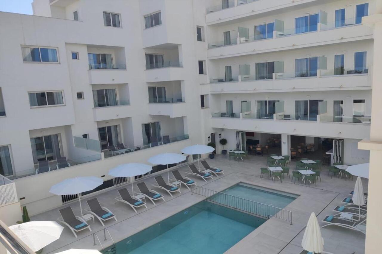 Aparthotel Marina Drach Porto Cristo Bagian luar foto